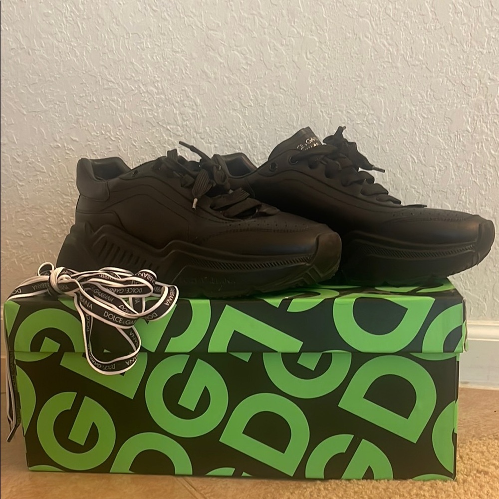 Dolce & Gabbana Men's Black Sneakers